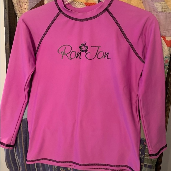 πββοΈπββοΈπββοΈ3 for 12$πββοΈπββοΈπββοΈRon Jon Swim Top - Picture 1 of 4